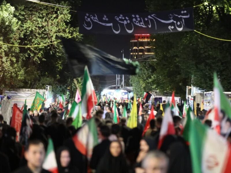 مردم ارومیه در شب های اقتدار ملی همچنان در خیابان ایستاده اند