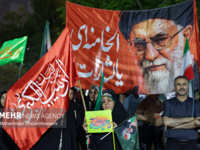 طنین فریاد «حیدر حیدر» در تجمع شبانه مردم ولایی سلماس