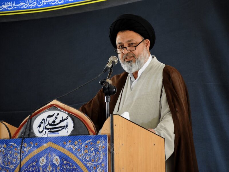 امام جمعه ماکو: وحدت جامعه نباید قربانی اختلاف‌ افکنی شود