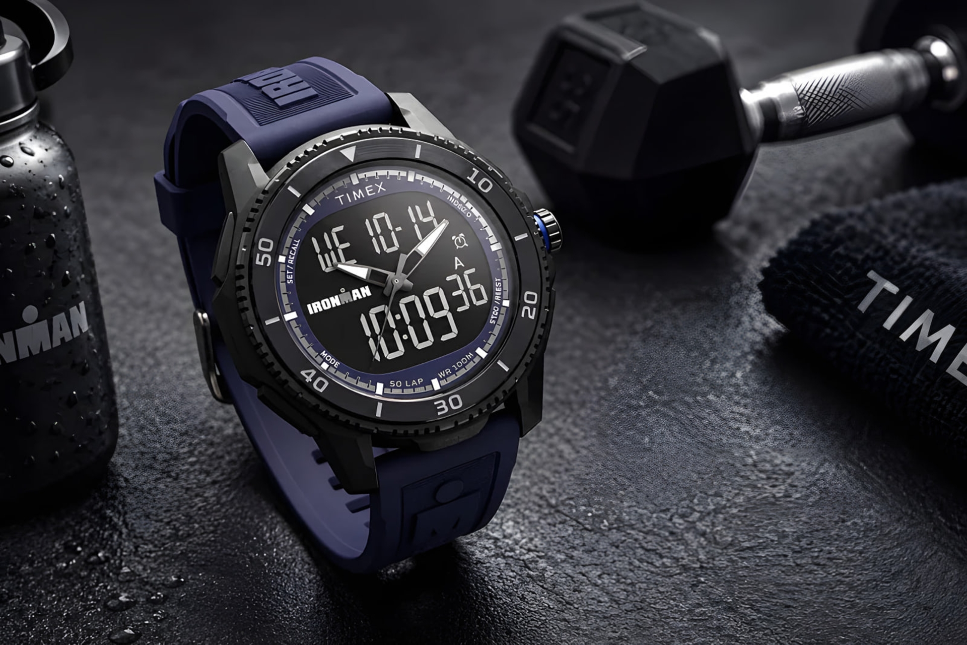 ساعت هوشمند تایمکس (Timex Ironman Adrenaline) با صفحه دیجیتال ناپدیدشونده و بند آبی